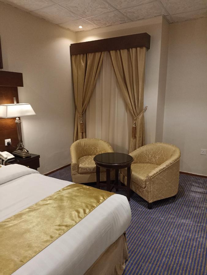 Saryet Al Hamra Hotel Apartments Jeddah Luaran gambar