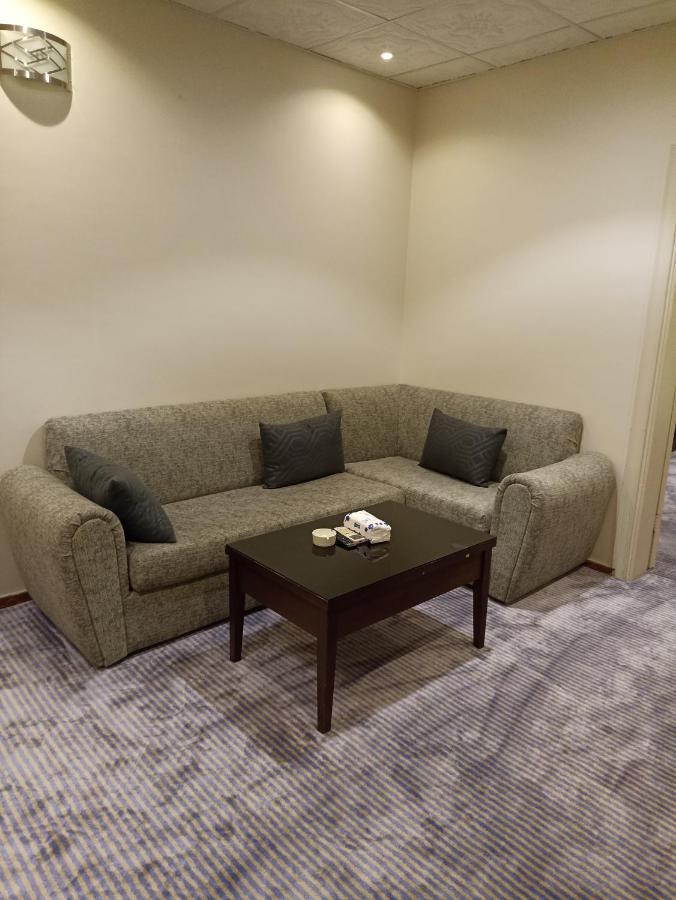 Saryet Al Hamra Hotel Apartments Jeddah Luaran gambar