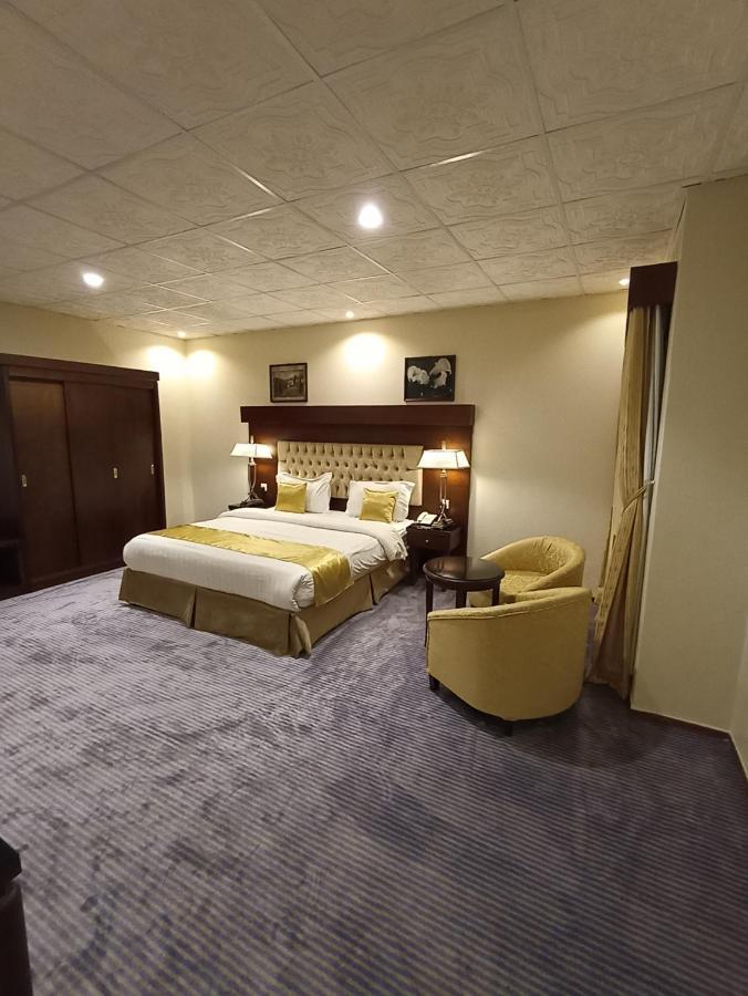 Saryet Al Hamra Hotel Apartments Jeddah Luaran gambar